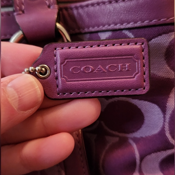 NWOT Authentic Coach Penelope Purple Logo Purse - Picture 13 of 16